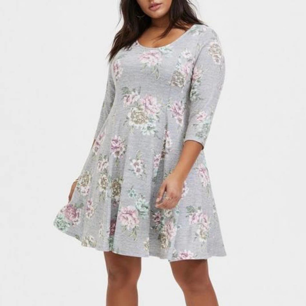Torrid SZ 1 Mini Hacci Fluted Dress NWT Floral